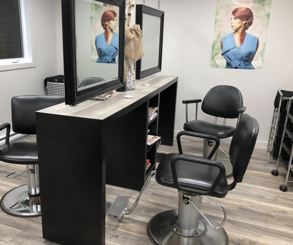 Salon Workstation